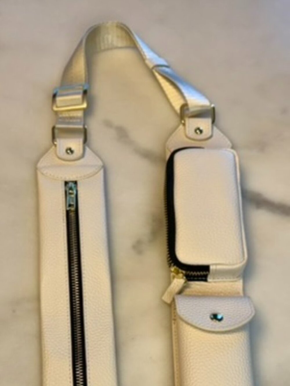 NWT Bandolier Ivory Gold Billie Crossbody Utility Strap Multi Pouch Rare - Picture 3 of 8